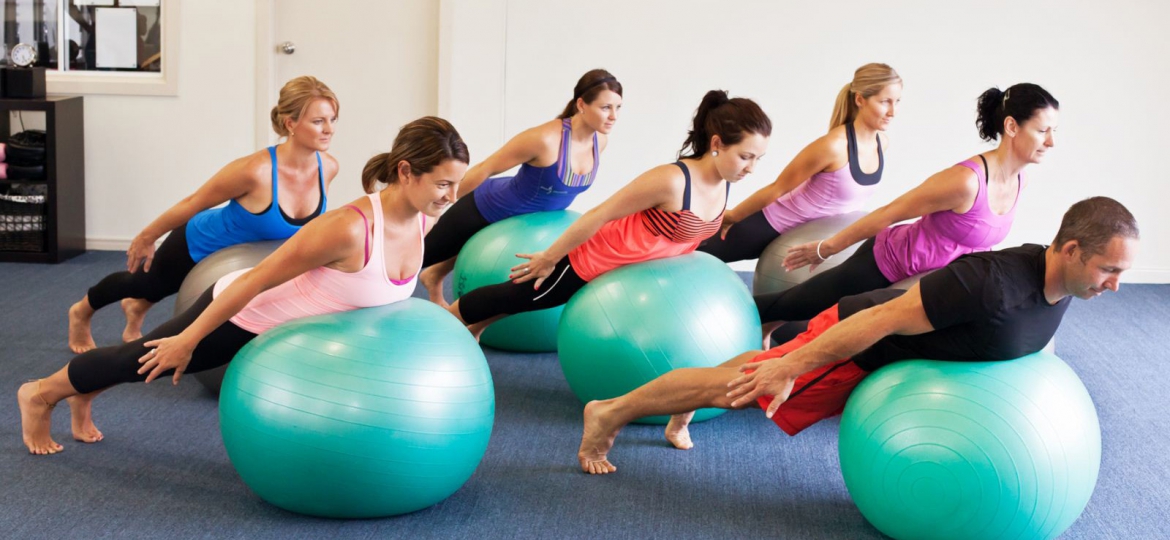 Pilates-bola-suica